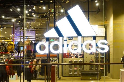 mijn sportwinkel adidas|Vind adidas.